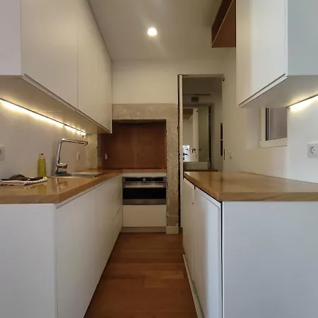 דירה Lafoes West Riverside *